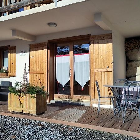 Logement Entre Lac Et Montagnes Тон Экстерьер фото