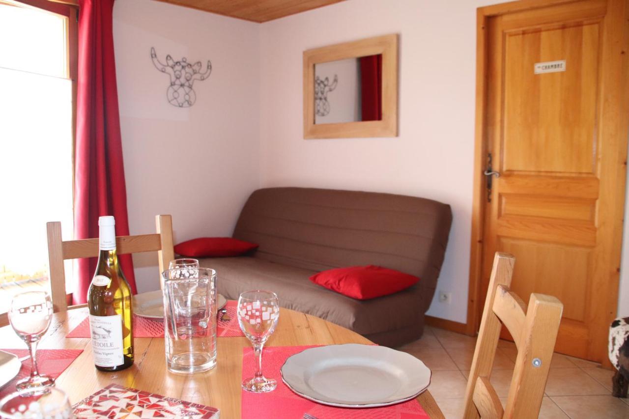 Logement Entre Lac Et Montagnes Тон Экстерьер фото